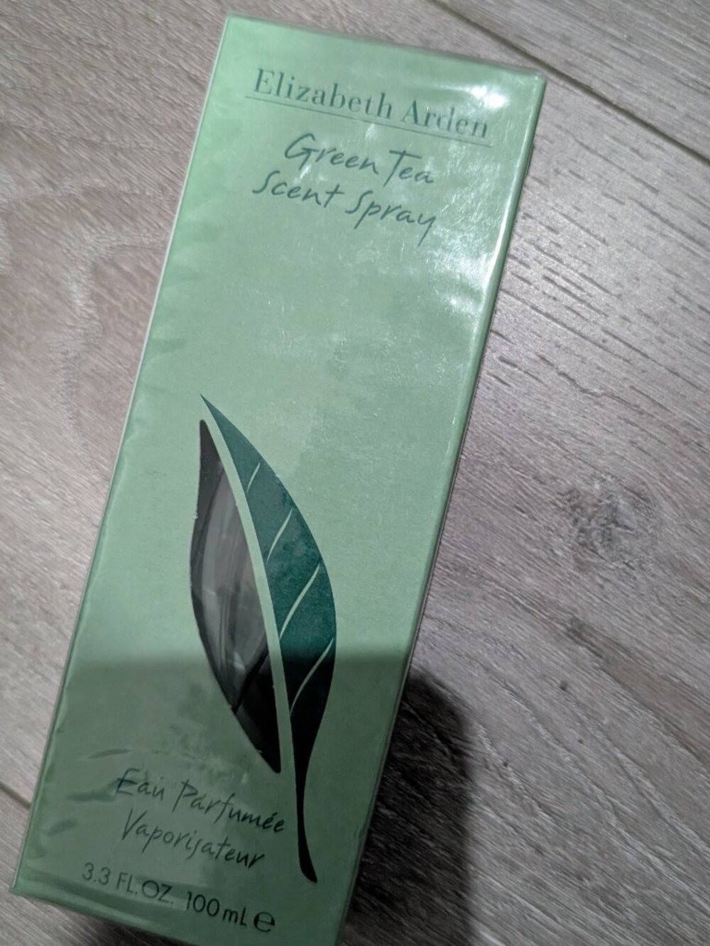 Elizabeth Arden green tea product